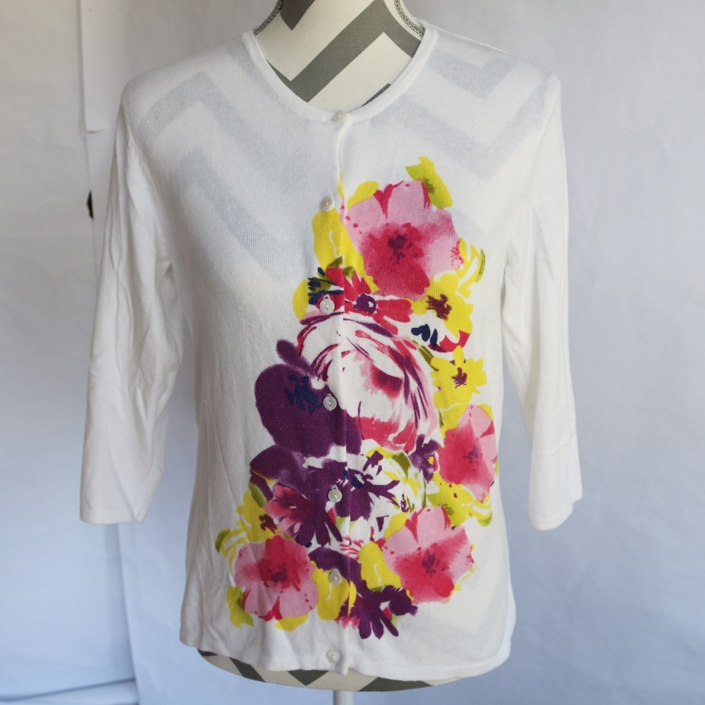 Sarah Spencer Cream Cardigan with floral print.